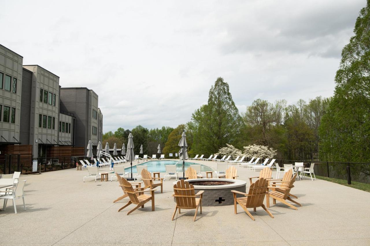 Hotel Hartness Гринвилл Экстерьер фото